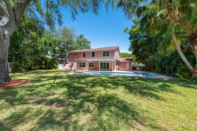 1550 CHATEAU WOOD DRIVE, Clearwater, FL 33764