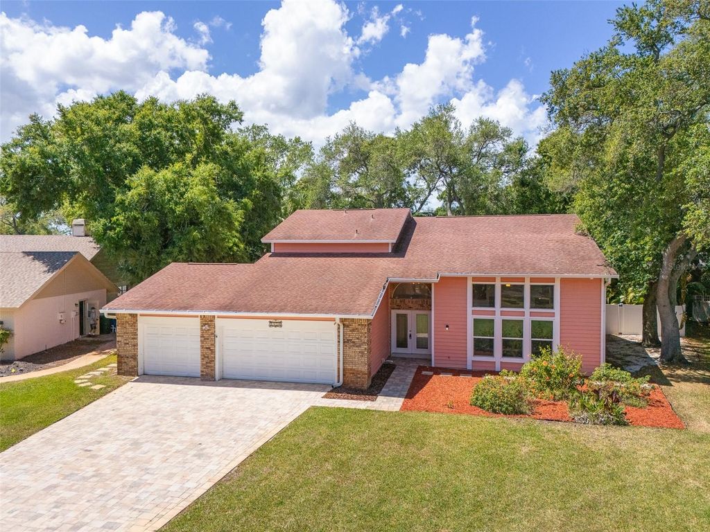 1550 CHATEAU WOOD DRIVE, Clearwater, FL 33764