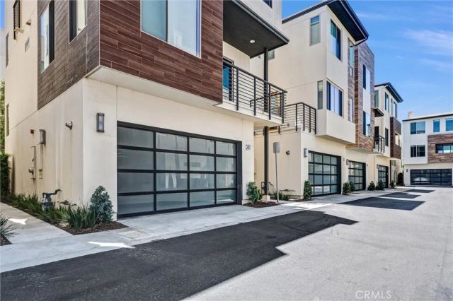 28 Ebb Tide, Newport Beach, CA 92663