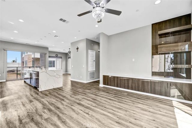 28 Ebb Tide, Newport Beach, CA 92663