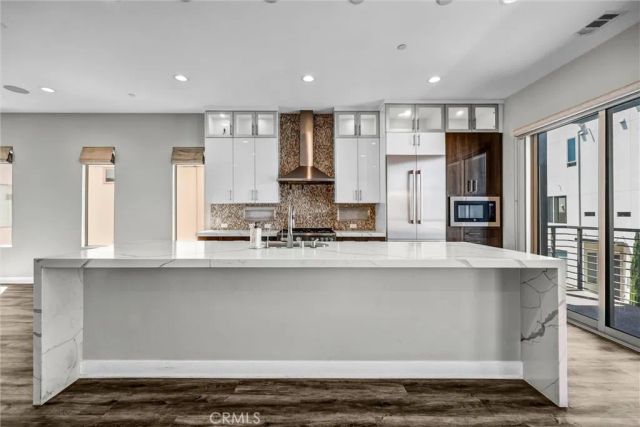28 Ebb Tide, Newport Beach, CA 92663