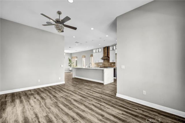 28 Ebb Tide, Newport Beach, CA 92663
