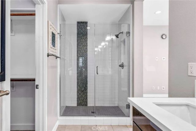 28 Ebb Tide, Newport Beach, CA 92663