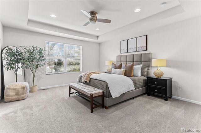 31085 Tremont Lane, Franklin, MI 48025