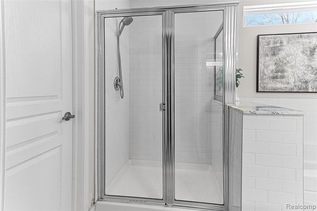 31085 Tremont Lane, Franklin, MI 48025