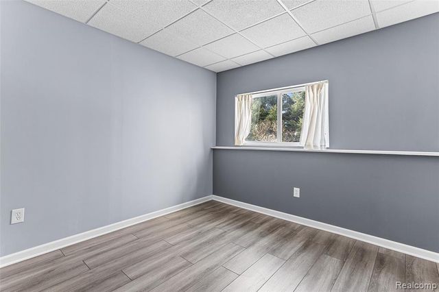 31085 Tremont Lane, Franklin, MI 48025