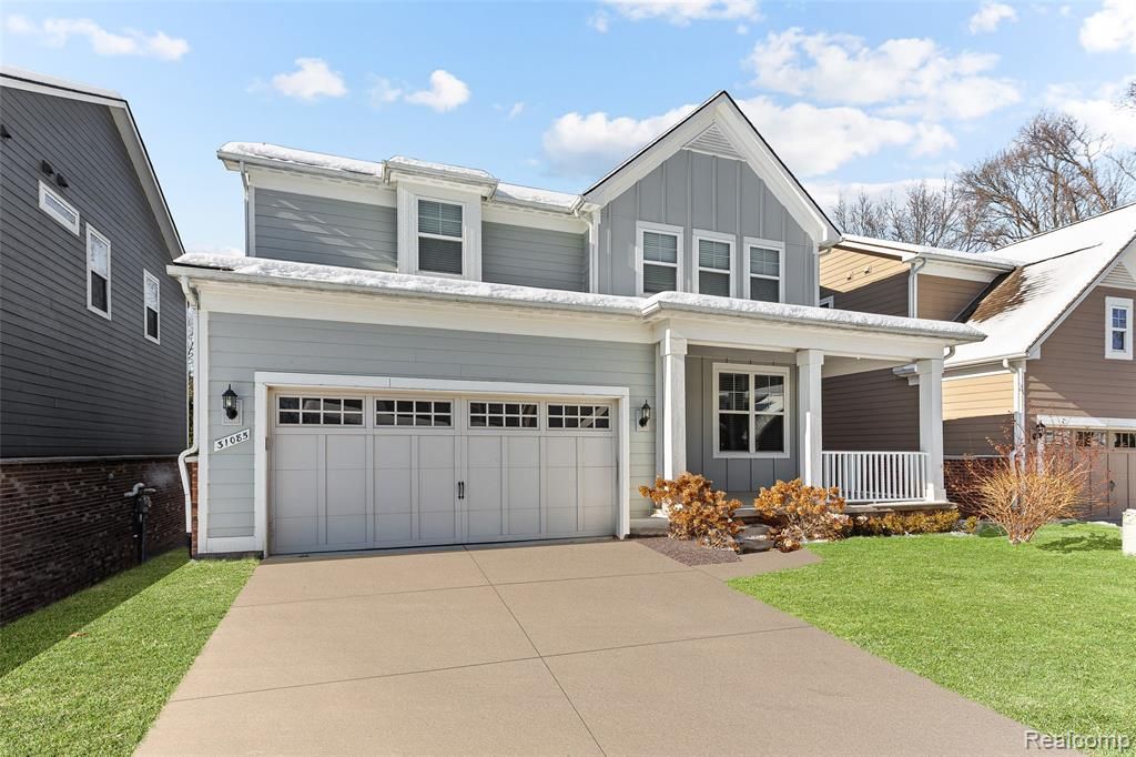 31085 Tremont Lane, Franklin, MI 48025