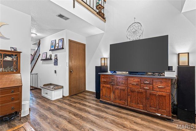 340 Devonshire Court D, St Peters, MO 63376