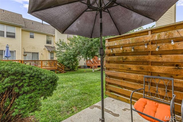 340 Devonshire Court D, St Peters, MO 63376