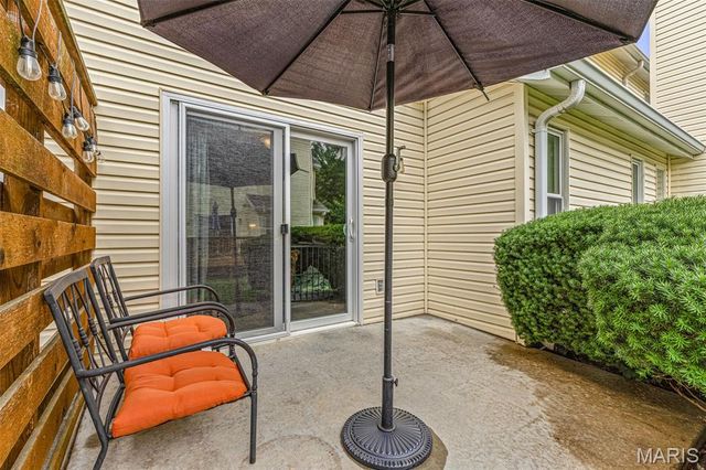 340 Devonshire Court D, St Peters, MO 63376