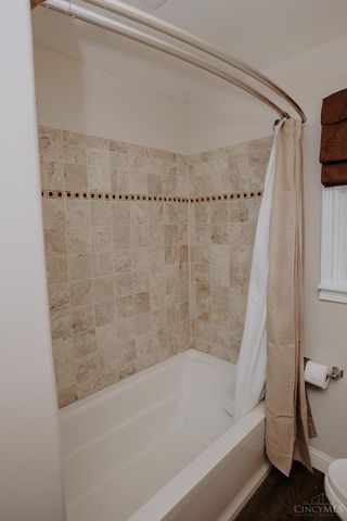 219 N Walnut Street, Harrison, OH 45030