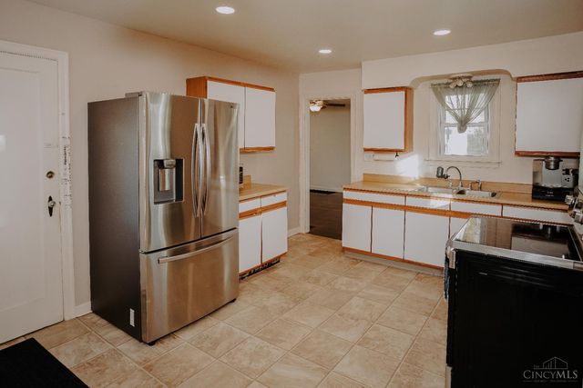 219 N Walnut Street, Harrison, OH 45030