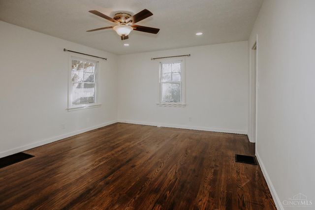 219 N Walnut Street, Harrison, OH 45030