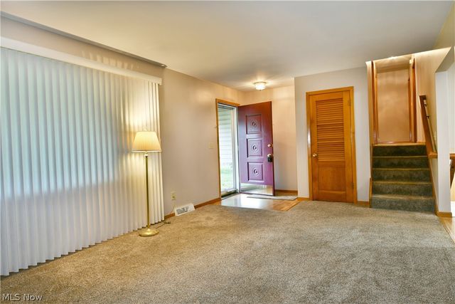 3246 Circle Drive, Cortland, OH 44410