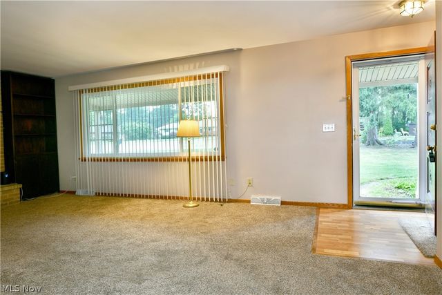 3246 Circle Drive, Cortland, OH 44410