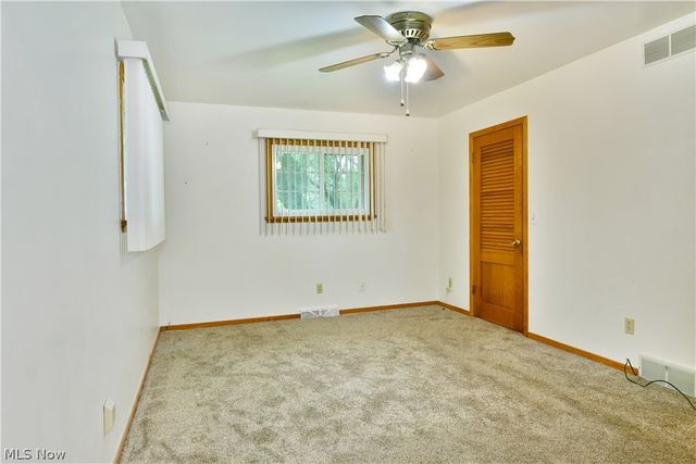 3246 Circle Drive, Cortland, OH 44410