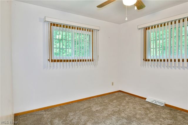 3246 Circle Drive, Cortland, OH 44410