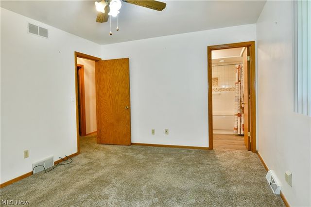 3246 Circle Drive, Cortland, OH 44410