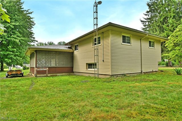 3246 Circle Drive, Cortland, OH 44410