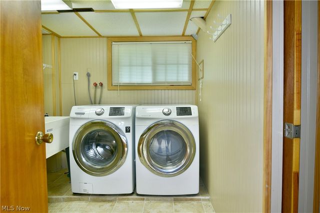 3246 Circle Drive, Cortland, OH 44410
