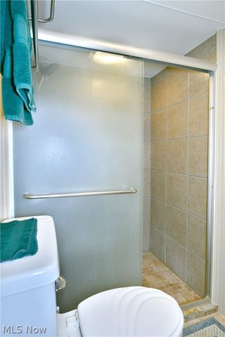 3246 Circle Drive, Cortland, OH 44410