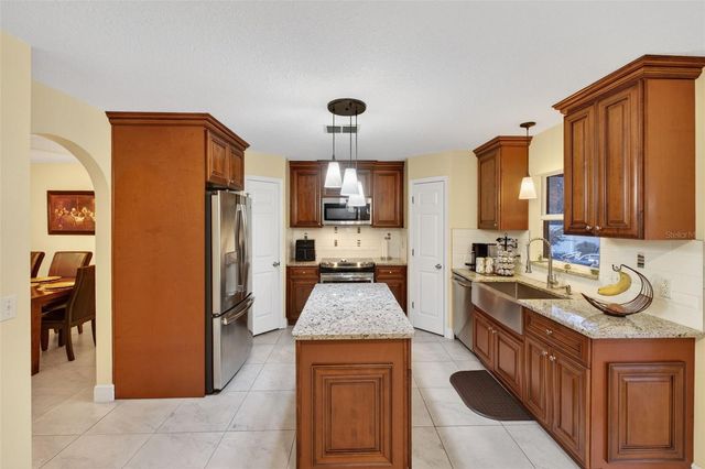 871 COURTLAND BOULEVARD, Deltona, FL 32738