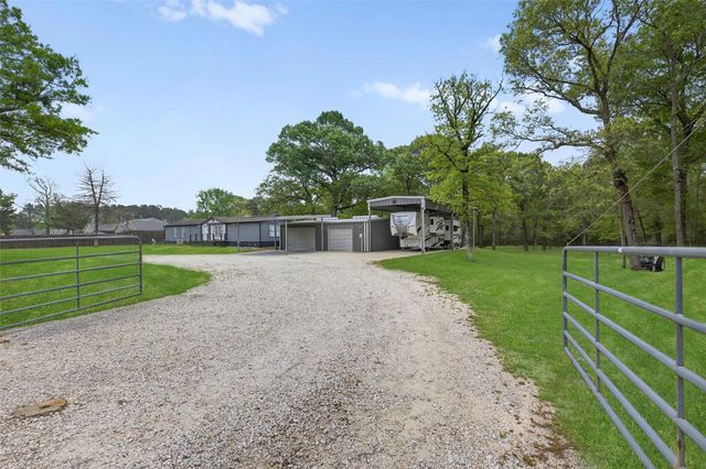 1220 Fm 222 Loop N, Coldspring, TX 77331