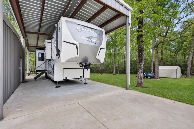 1220 Fm 222 Loop N, Coldspring, TX 77331