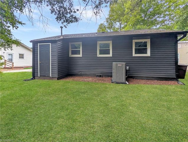 1614 Willow Road, Greensboro, NC 27401