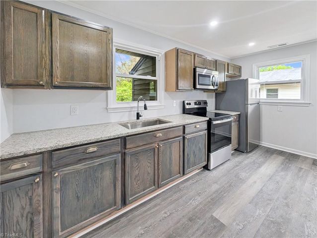 1614 Willow Road, Greensboro, NC 27401