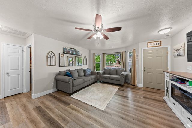 2292 E 390 N, St. George, UT 84790