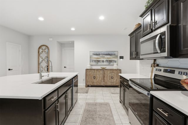 3408 Valley Bend Drive, Fort Worth, TX 76123
