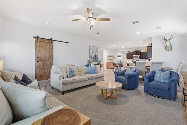 3408 Valley Bend Drive, Fort Worth, TX 76123