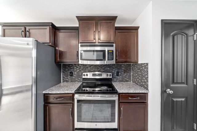 1483 Brew Moss Drive, Clarksville, TN 37043