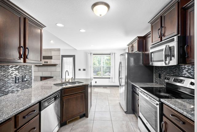 1483 Brew Moss Drive, Clarksville, TN 37043