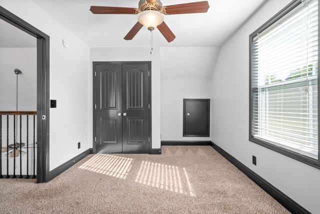 1483 Brew Moss Drive, Clarksville, TN 37043