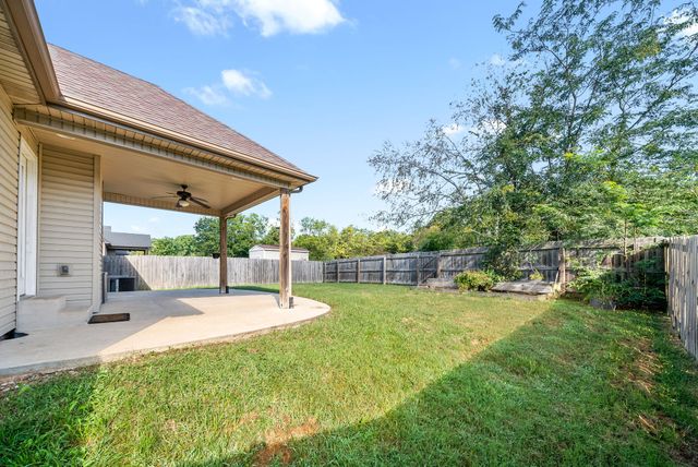 1483 Brew Moss Drive, Clarksville, TN 37043