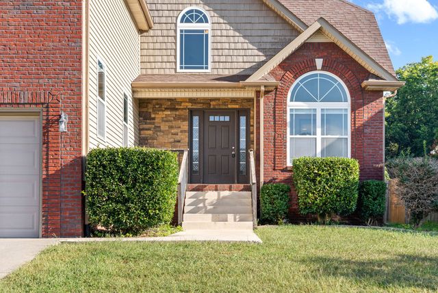 1483 Brew Moss Drive, Clarksville, TN 37043