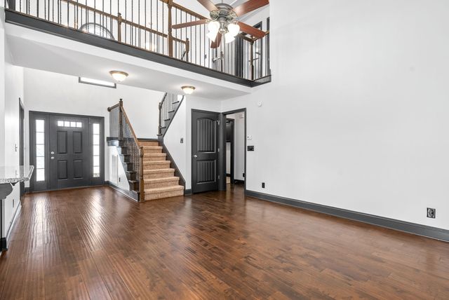 1483 Brew Moss Drive, Clarksville, TN 37043