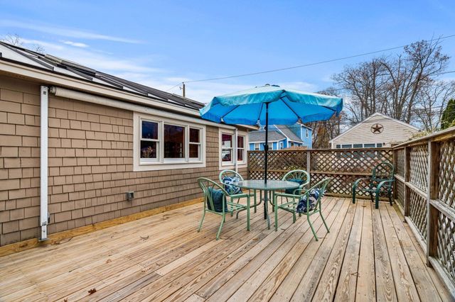 57 Richardson Ave, Dracut, MA 01826