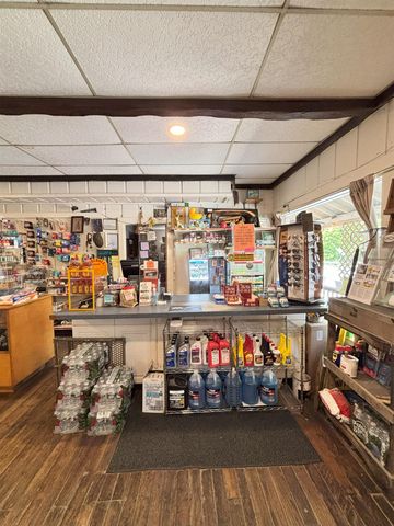 44 U.S. Route 4, Bridgewater, VT 05053