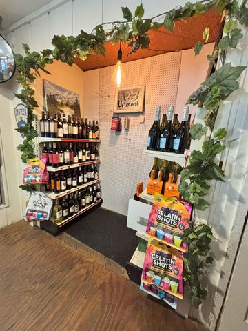 44 U.S. Route 4, Bridgewater, VT 05053