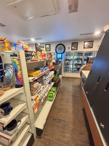 44 U.S. Route 4, Bridgewater, VT 05053