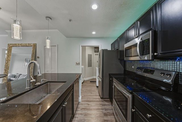 700 S HARBOUR ISLAND BOULEVARD 403, Tampa, FL 33602