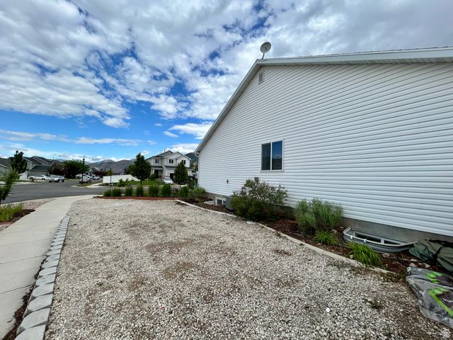855 N 150 W, Santaquin, UT 84655