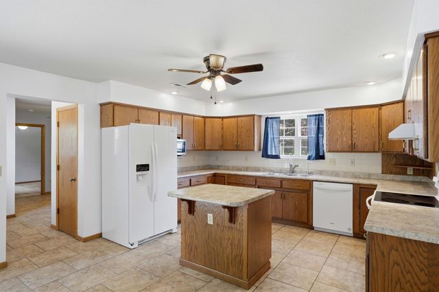 206 W OAKS DR, Ashland, MO 65010