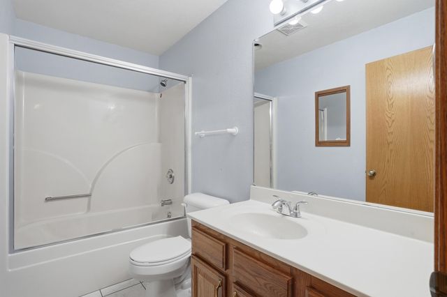 206 W OAKS DR, Ashland, MO 65010