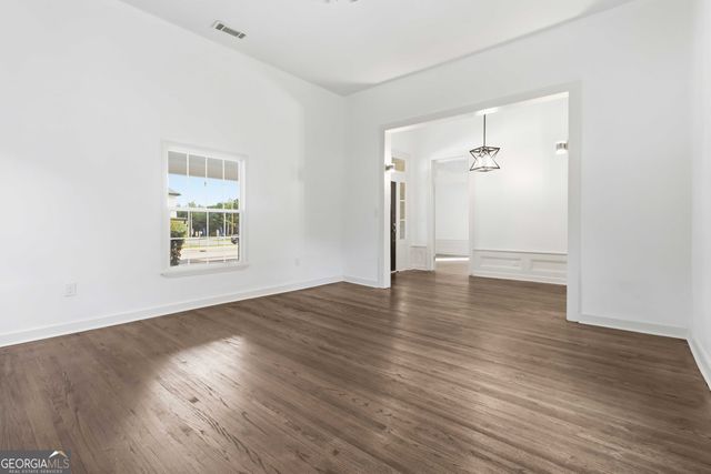 6860 Main Street, Lithonia, GA 30058