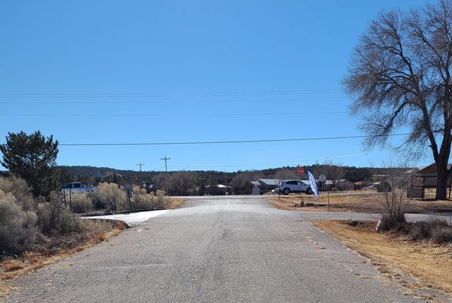 4 Eunice Court, Edgewood, NM 87015