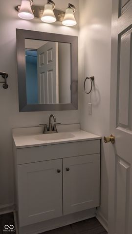 5065 Emmert Drive, Indianapolis, IN 46221